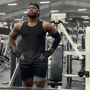 Meet your Posher, Marquez